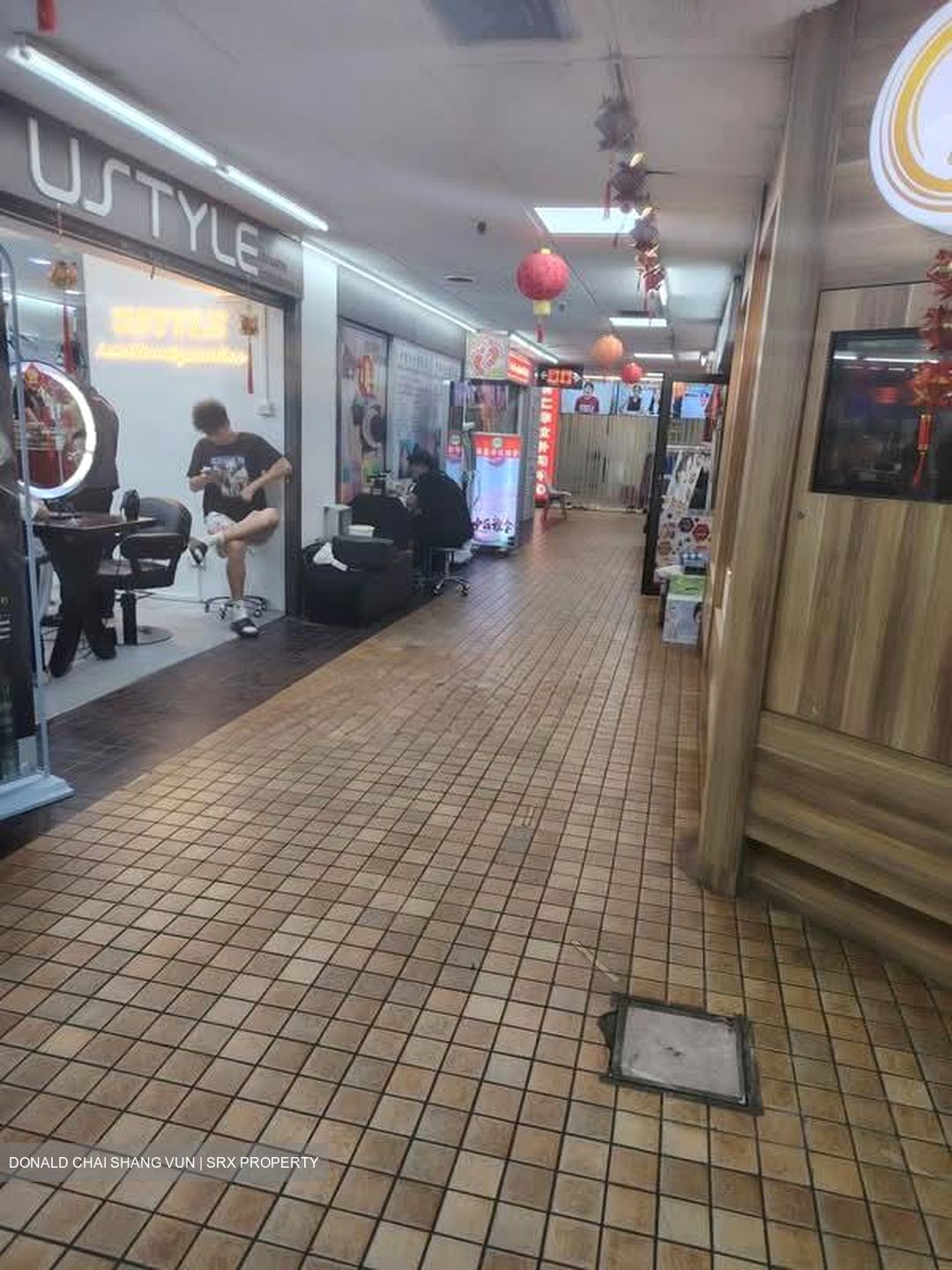 Beauty World Centre (D21), Shop House #530256841